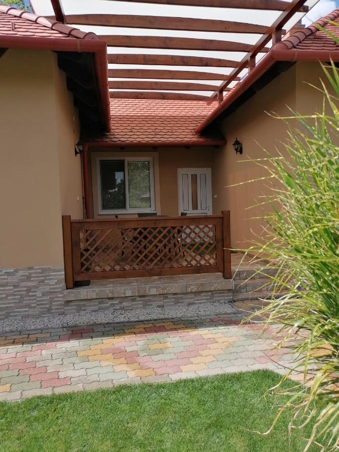Kaktuszvirag Apartmanhaz Hajdúszoboszló 외부 사진