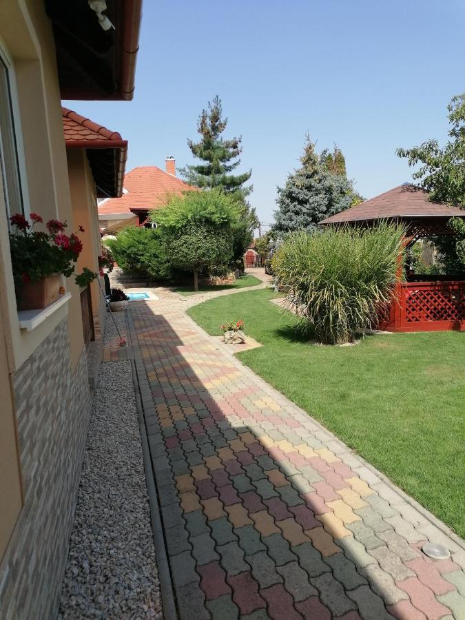 Kaktuszvirag Apartmanhaz Hajdúszoboszló 외부 사진